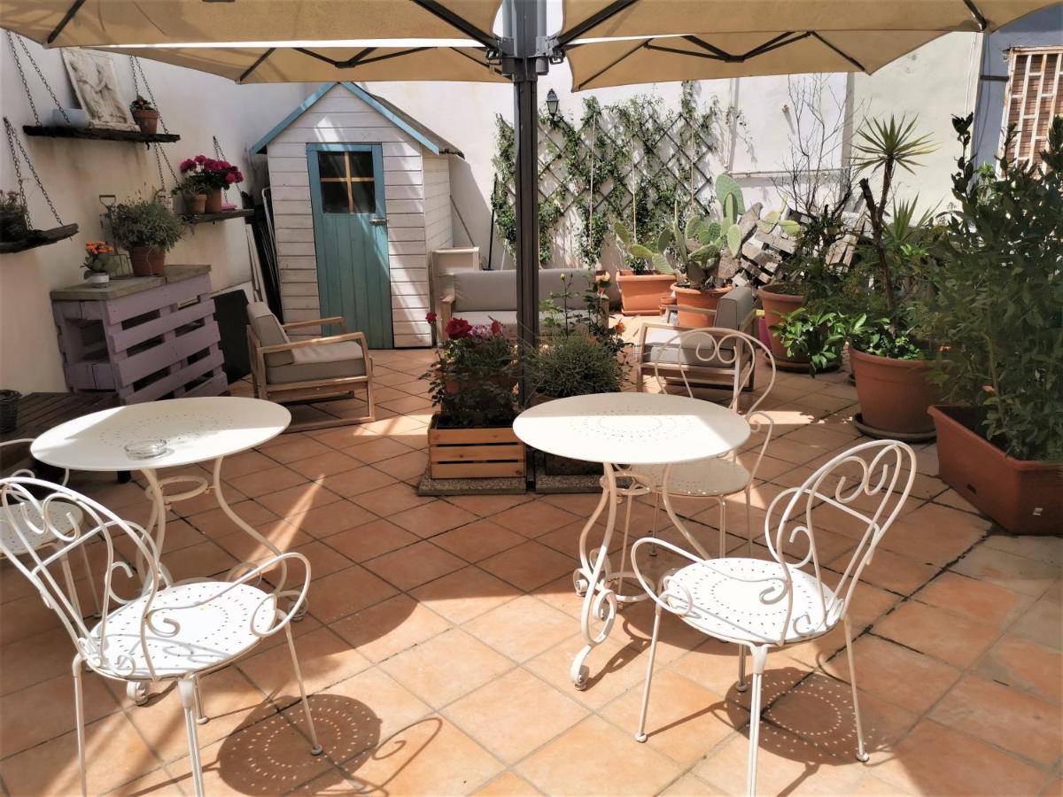 نابولي Palazzo Della Loggia B&B المظهر الخارجي الصورة