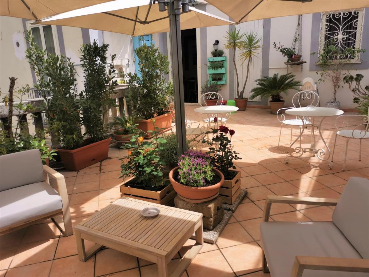 نابولي Palazzo Della Loggia B&B المظهر الخارجي الصورة