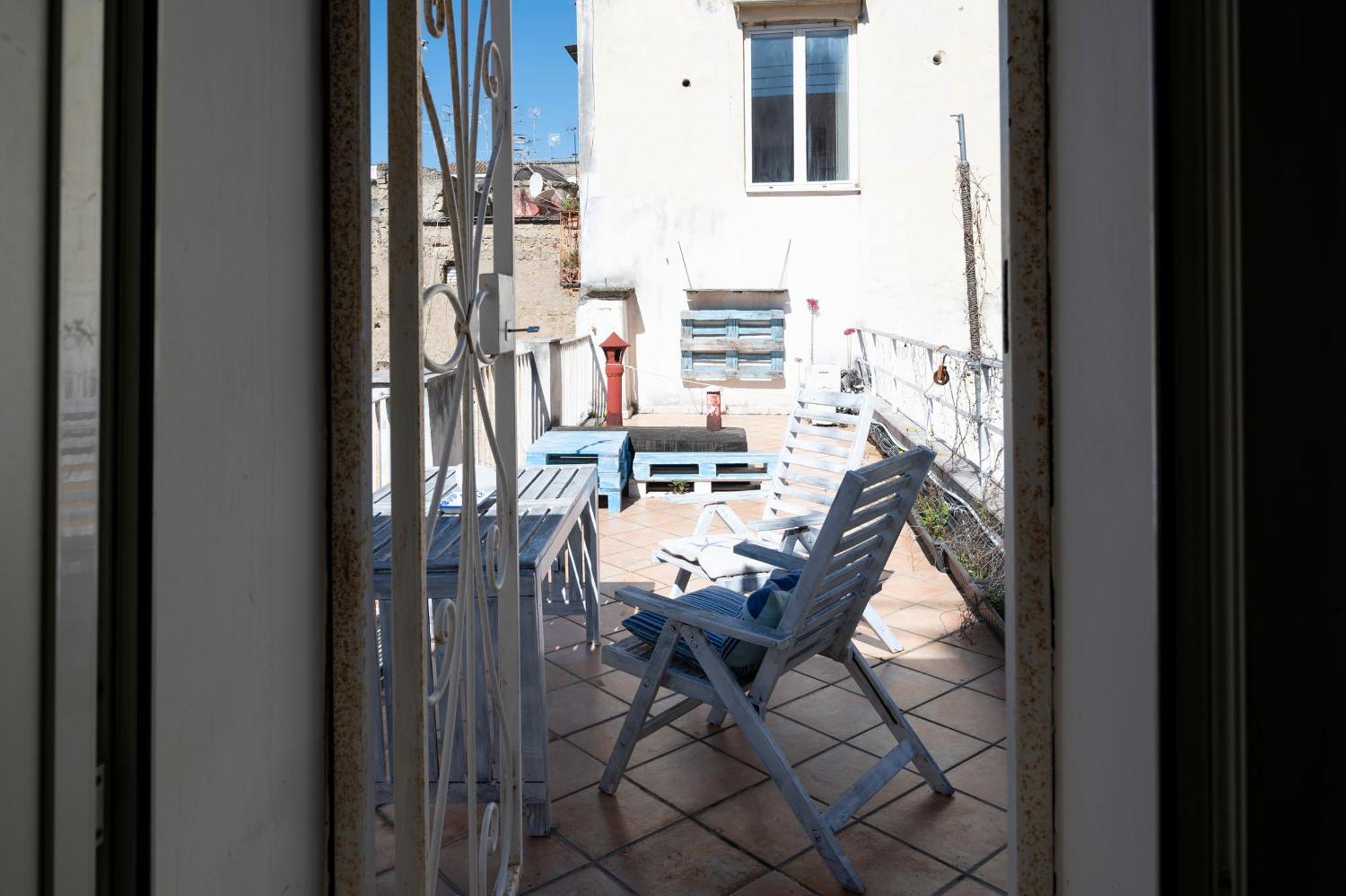 نابولي Palazzo Della Loggia B&B المظهر الخارجي الصورة